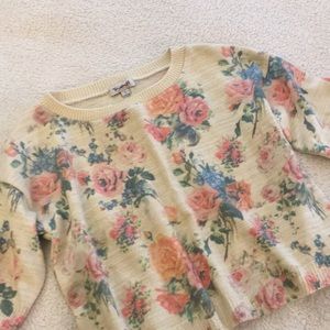 TRUEHITT  •NORDSTROM •Short Sleeve Cropped Sweater • Size Small • NWT